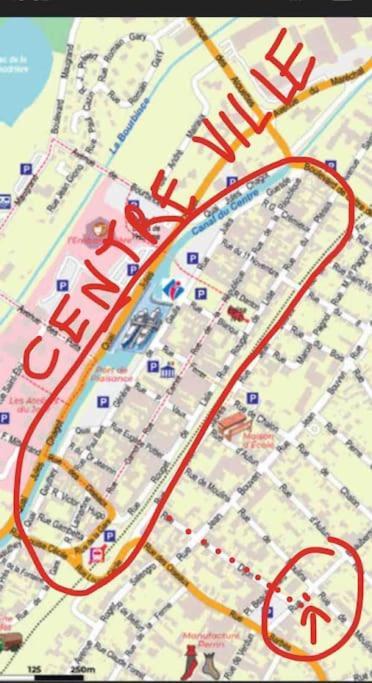 Propre Spacieux Renove Pratique Proche Centre Монсо-ле-Мін Екстер'єр фото