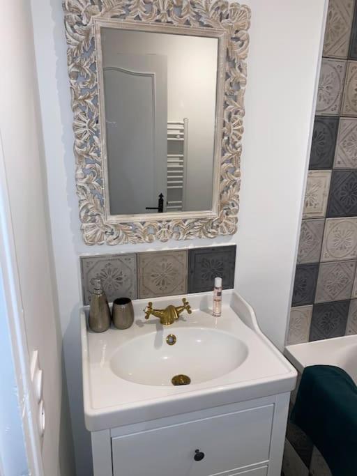 Propre Spacieux Renove Pratique Proche Centre Монсо-ле-Мін Екстер'єр фото